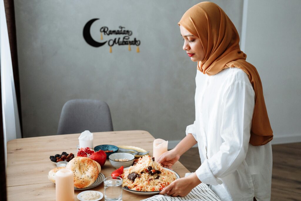 pexels-photo-7956644-7956644 Fasting from dawn to sunset can be physically demanding, especially if you don’t plan your meals and activities wisely. By following these stay healthy in Ramadan tips, you can avoid common issues like dehydration, fatigue, and digestive problems, and instead feel energized and focused throughout the month.